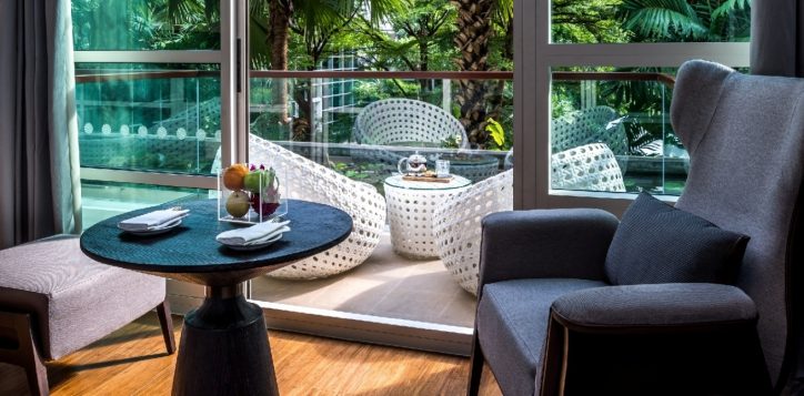 premium-deluxe-room-with-balcony