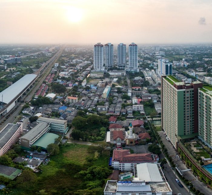 hotel-near-the-airport-rail-link